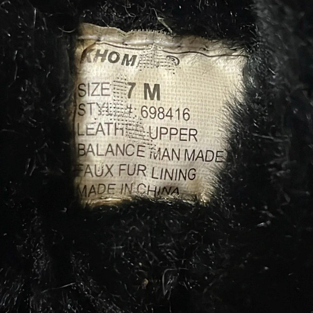 Khombu Winter Boots Size 7 Medium